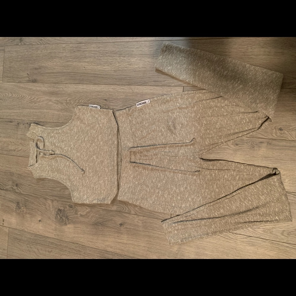 Gymshark two piece